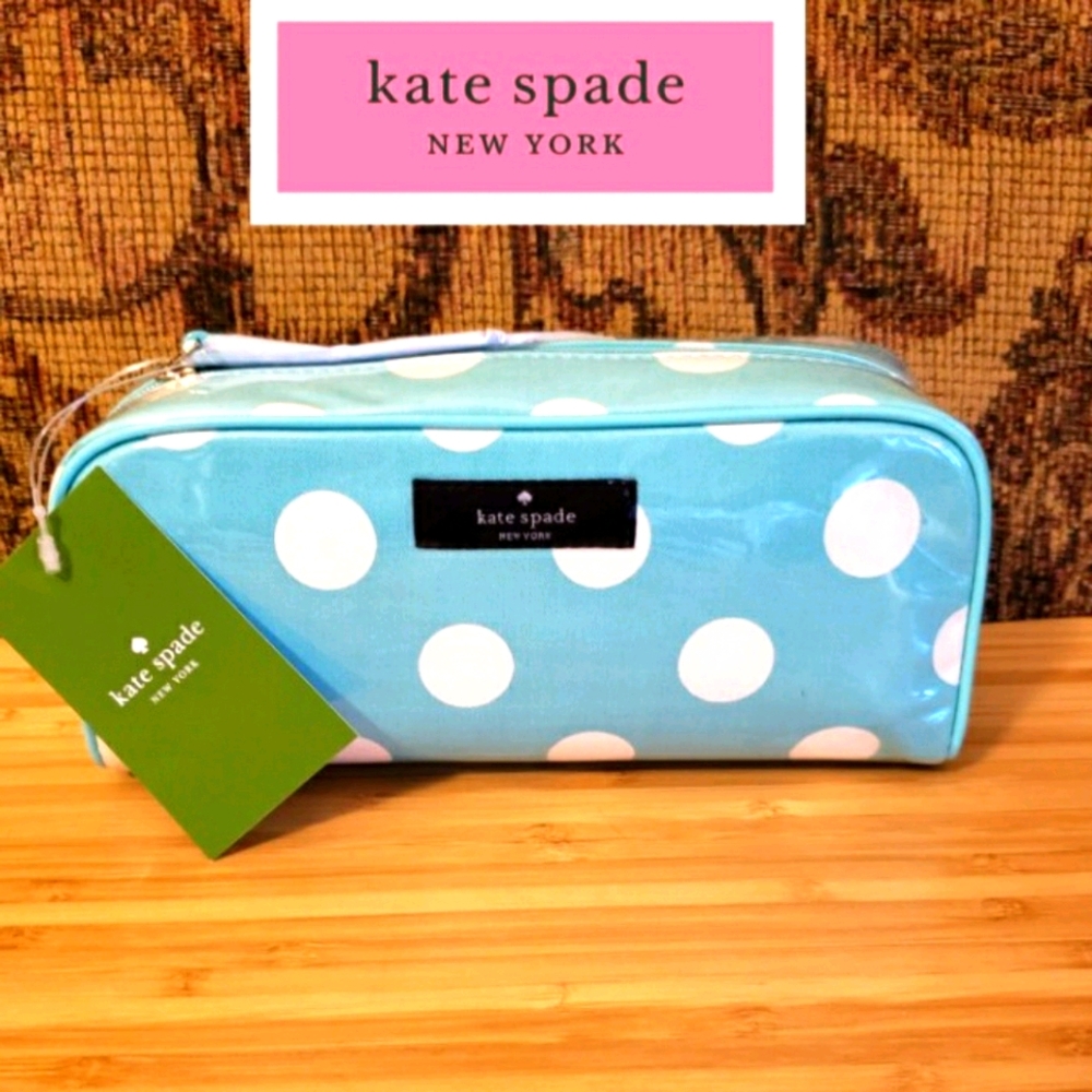 ⭐NWT⭐ Kate Spade Small Henrietta Make Up Bag